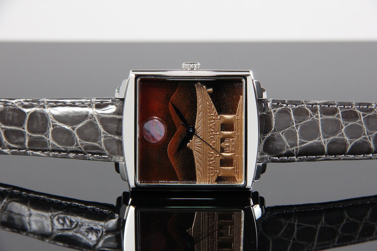 Urushi maki-e watches [JOGA]Konjiki-do at Sunset