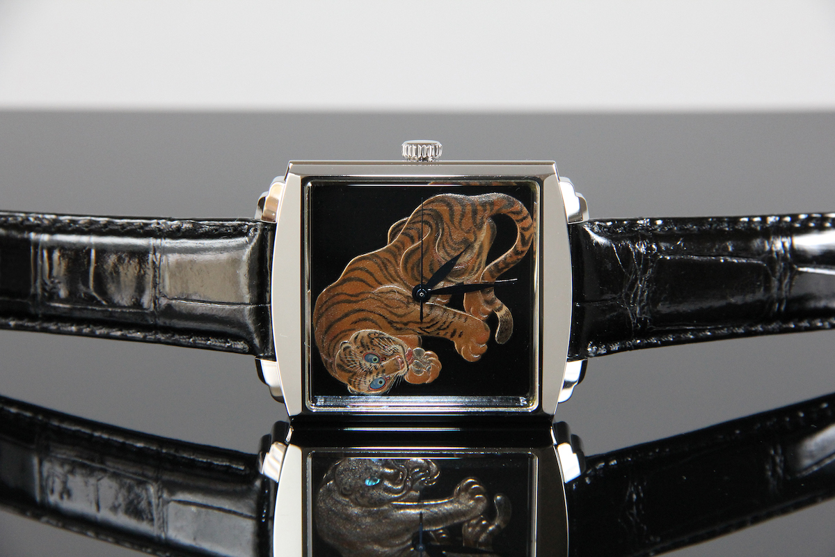 Urushi maki-e watches [Joga] Jakuchu’s Tiger (“Tora-zu”)