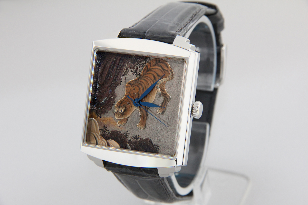Urushi maki-e watches [Joga] Zeshin’s Tiger (“Tora-zu”)