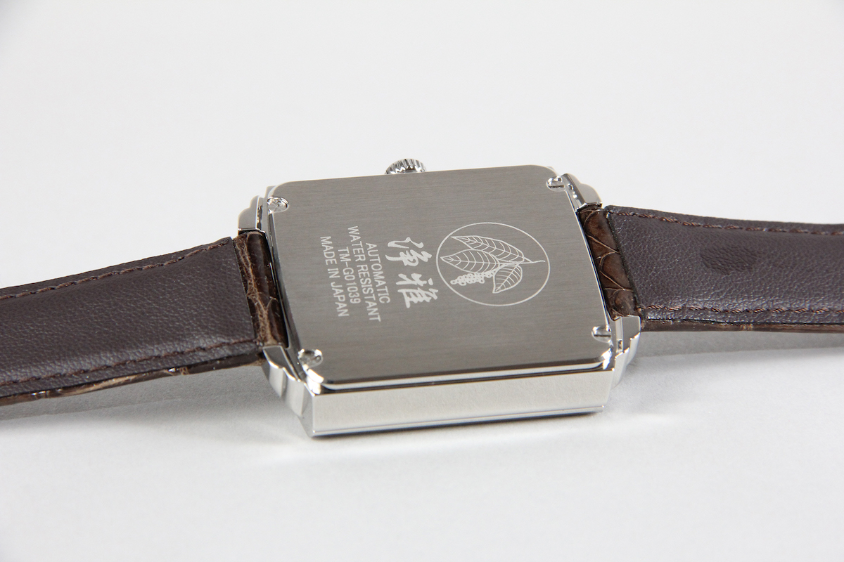 Urushi maki-e watches [JOGA]Jakuchu’s Heavenly Bamboo and a Rooster