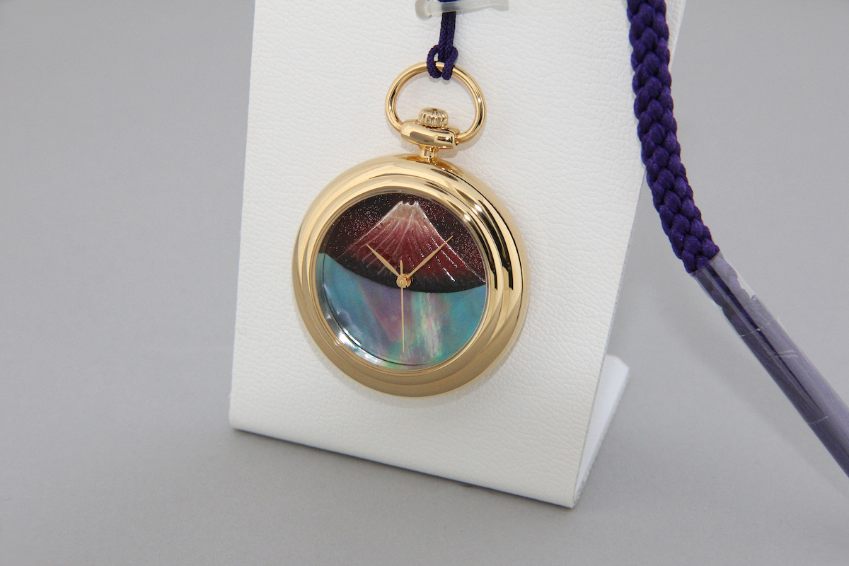 Urushi maki-e watches [JOGA]Mt. Fuji Upside Down