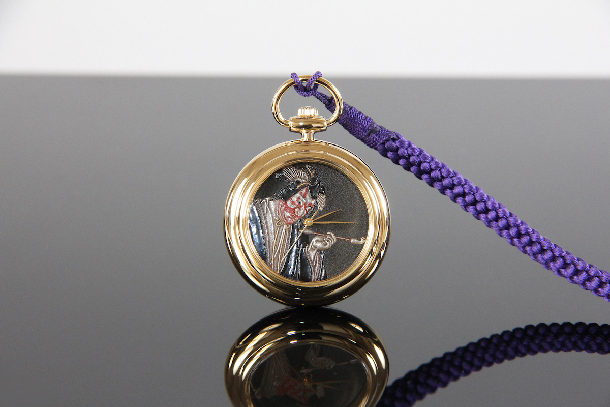 Urushi maki-e watches [Joga] Katsukawa Shunsho's The Actor Ichikawa Danjuro V in His Dressing　-Taka maki-e-