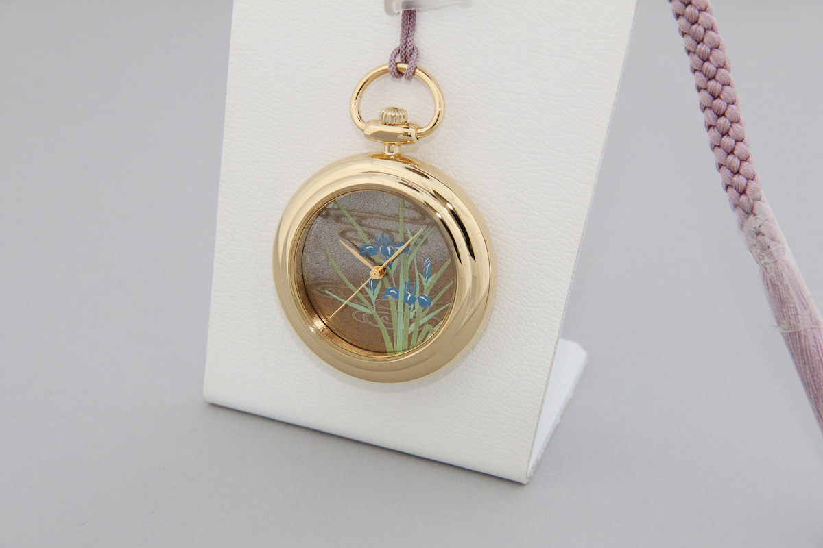 Urushi maki-e watches[Joga]Irises